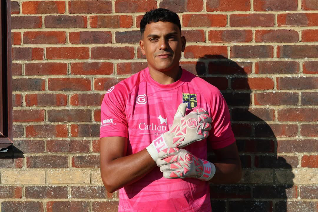 SCK Berry Blast Gecko Elite Cut Believe Goalkeeper Gloves