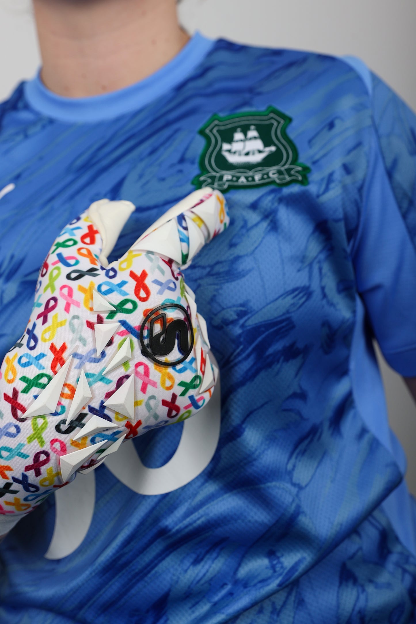 SCK White Culling Cancer Charity Hybrid Flat Believe Goalkeeper Gloves