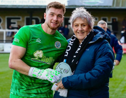 SCK Hybrid Negative Green Believe Goalkeeper Gloves