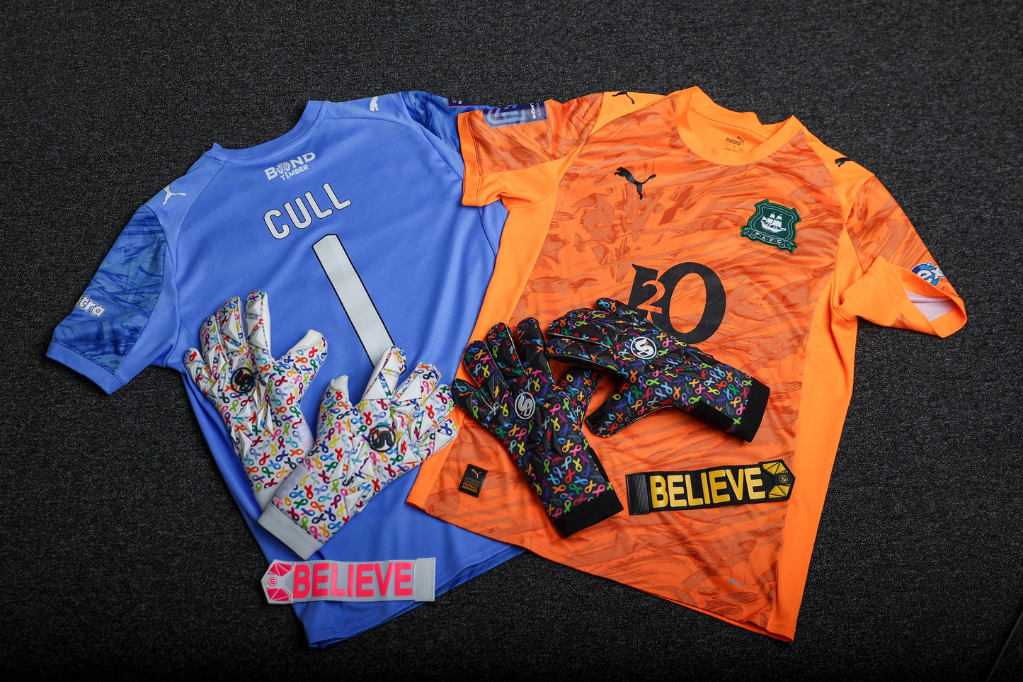 SCK White Culling Cancer Charity Hybrid Flat Believe Goalkeeper Gloves