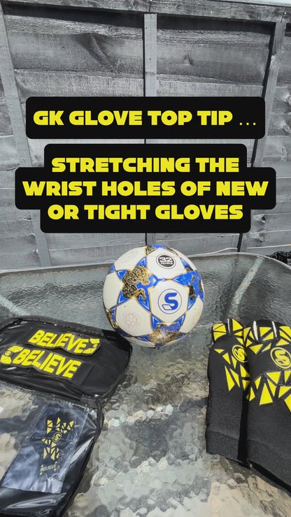 SCK Berry Blast Gecko Elite Cut Believe Goalkeeper Gloves